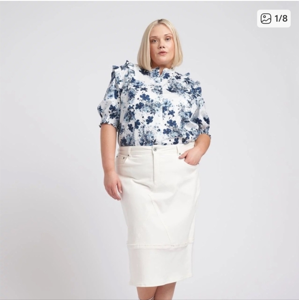 Erdem x Universal Standard Kalina Floral Ruffle Feminene Short Sleeve Blouse